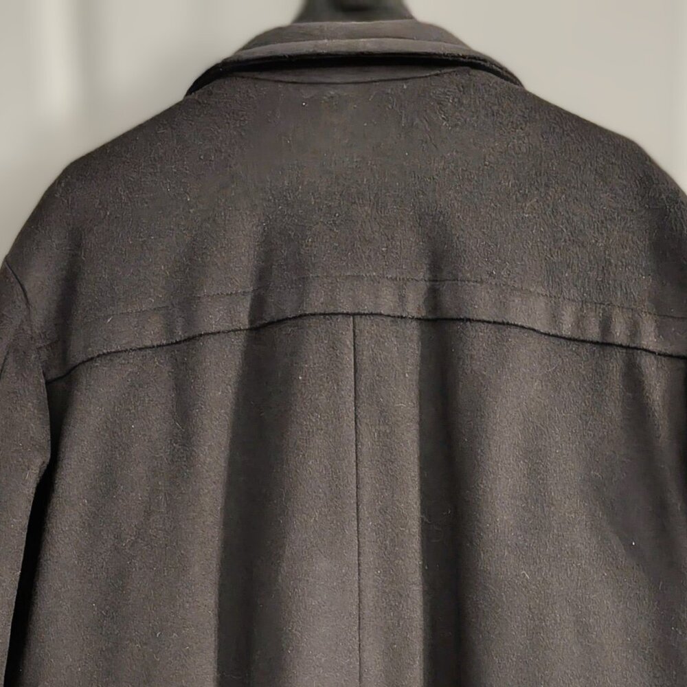 Hugo Boss Cashmere - Picture 3 of 5